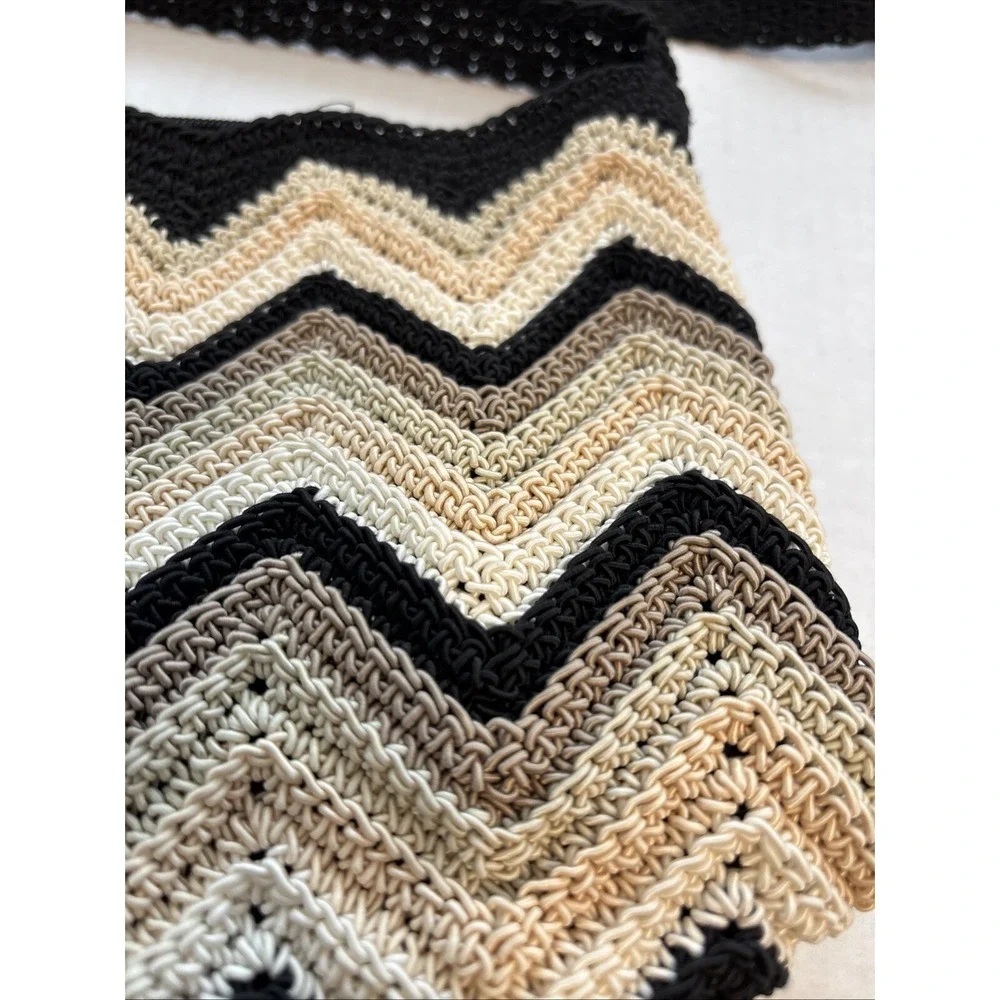 Crochet style Knit‎ Crossbody Bag